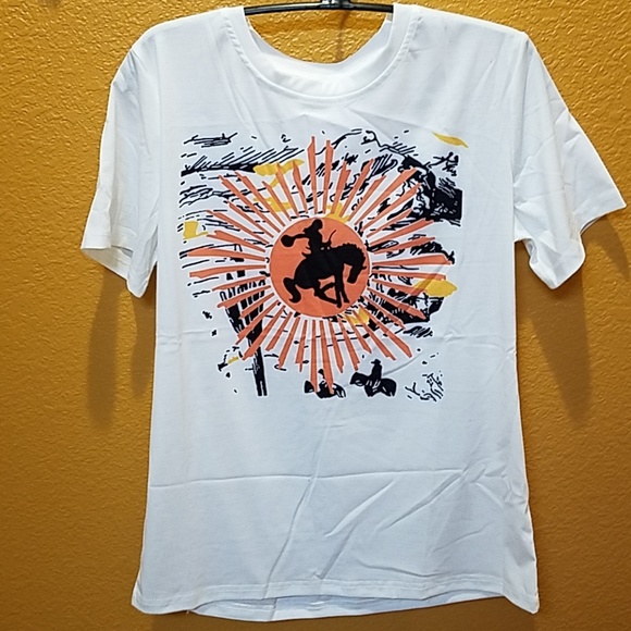 Rodeo Roundup Tee - Picture 4 of 7